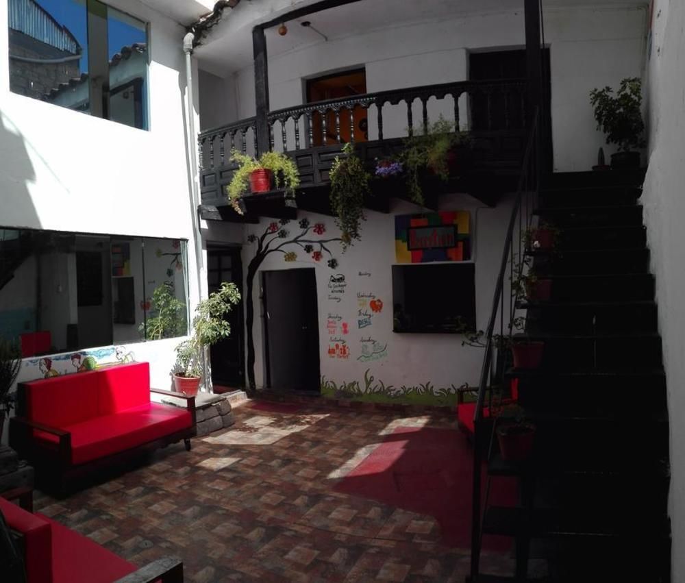 The Grasshopper Hostel Куско Екстериор снимка